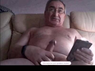 spanish grandpa wanking hard - pornoxo.com