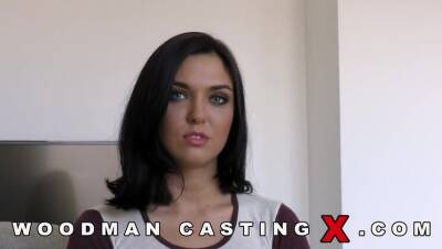 Jenny Sapphire in anal hardcore casting - xxxfiles.com