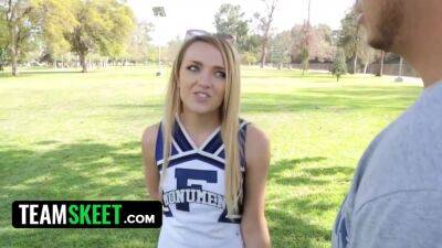 Lovely Blonde Cheerleader Is About To Have Hardcore Sex - upornia.com