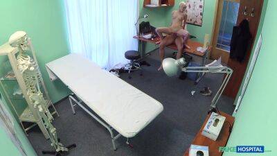 Lady - Blond Hair Lady Tattoo Babe Pounded Hard By Her Doctor - upornia.com