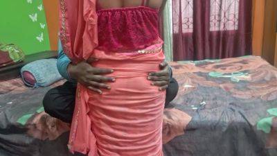 Exclusive Indian Bhabhi Romance And Hard Fucked By Boyfriend - hclips.com - India