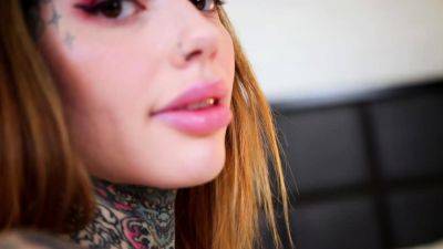 Tattooed Babe Tiger Lilly Sucking Hard Dick Before Pounding - drtuber.com